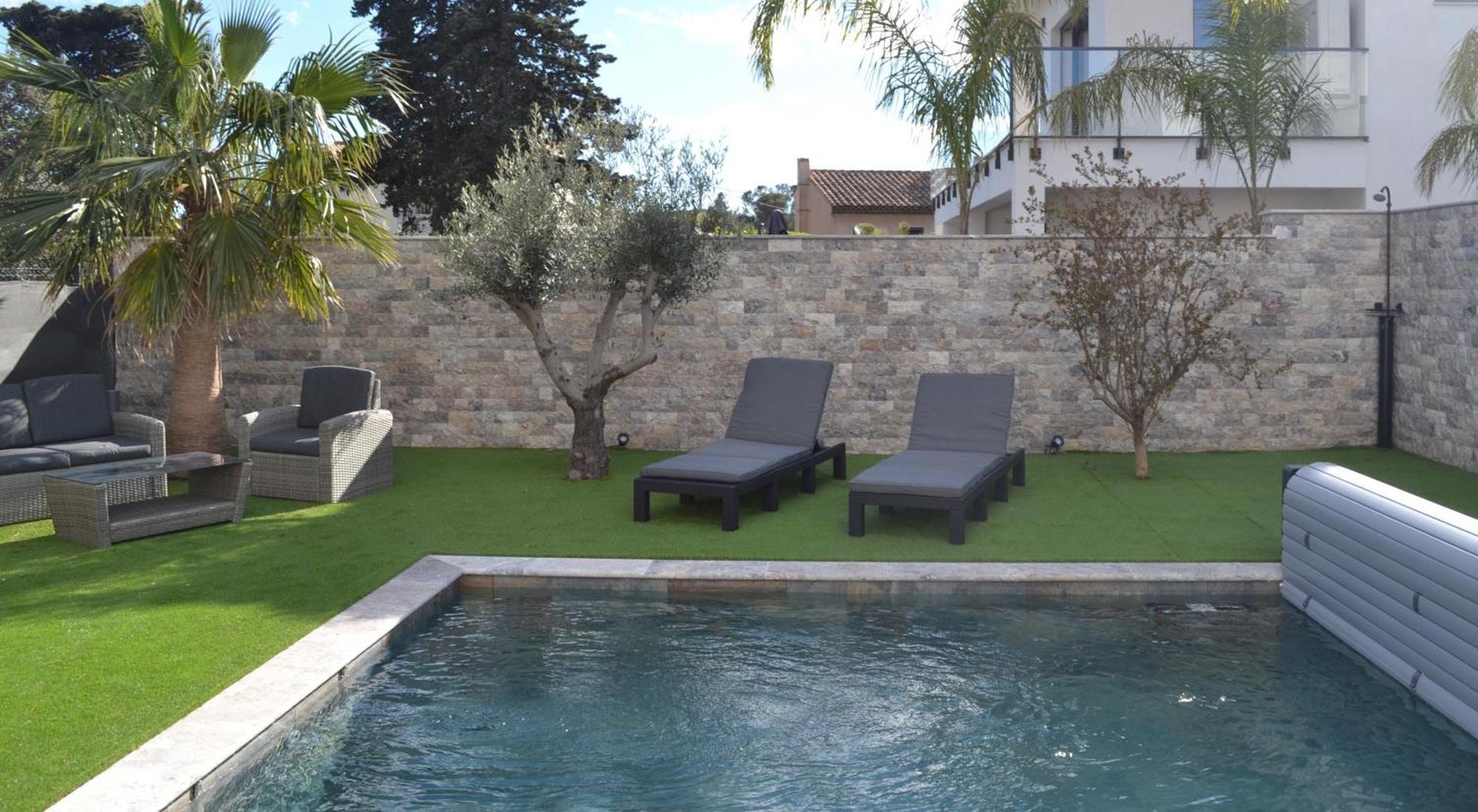 Etoile Du Berger Saint Aygulf 3 Villas Et 4 Appartements Jardin Individuel Et Piscine Chauffee En Saison - La Mer Et Les Plages 450 M Buitenkant foto